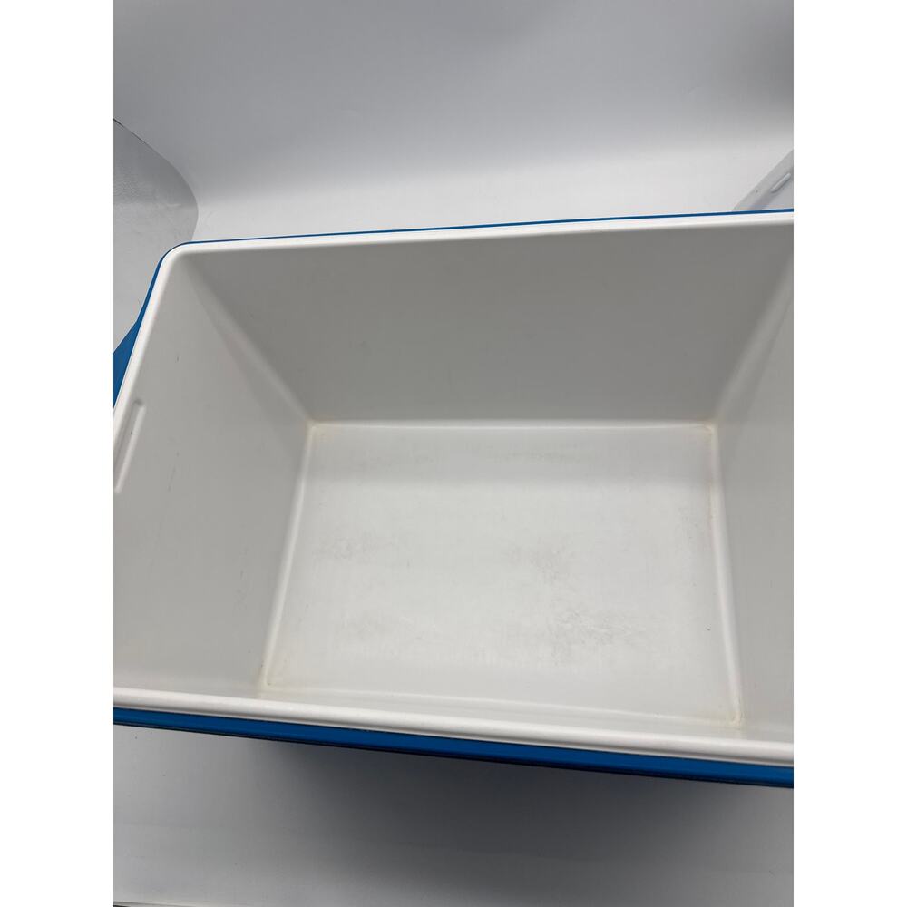 Coleman Party Stacker Cooler Blue Model 9223 Stackable Ice Chest Box 48 Cans - Picture 3 of 3